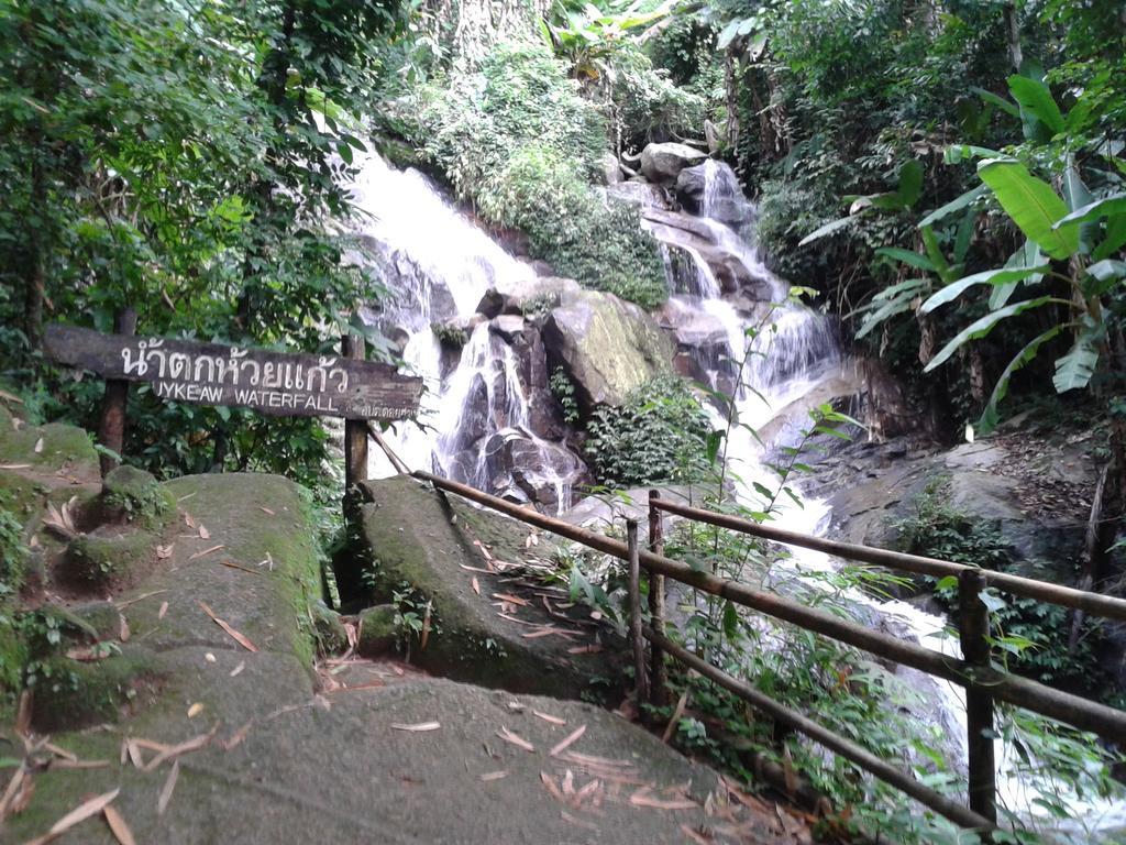 Ban Lom Jen Homestay Chiang Rai Eksteriør billede